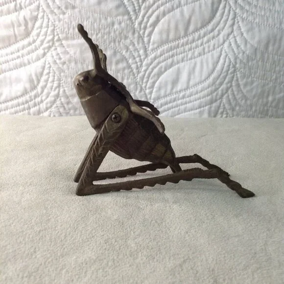 VTG Large Brass Grasshopper; Missing antennae, Avant Garde, Collectible, Stylish - Picture 3 of 5